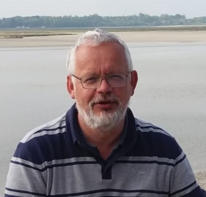 Johan Zoons, voormalig directeur van het Proefbedrijf Pluimveehouderij, neemt nieuwe uitdaging aan