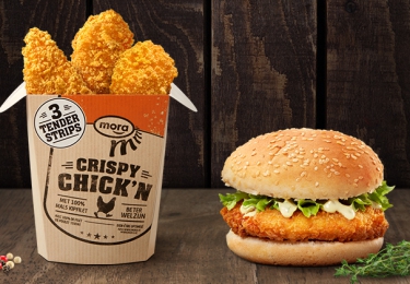 Crispy Chick’n Burgers en Strips van Mora voortaan van uitgelegde vleeskuikenouderdieren van duurzaamheidslabel NoviPlus