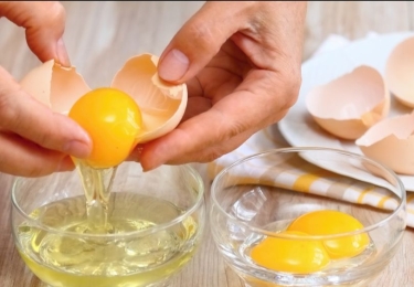 Dr. Norwitz at in één maand meer dan 700 eieren, desondanks daalde zijn cholesterol
